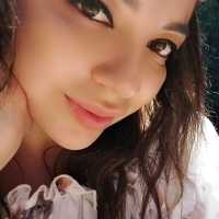 Yenişehir'deki Pırıltılı Escort Anları